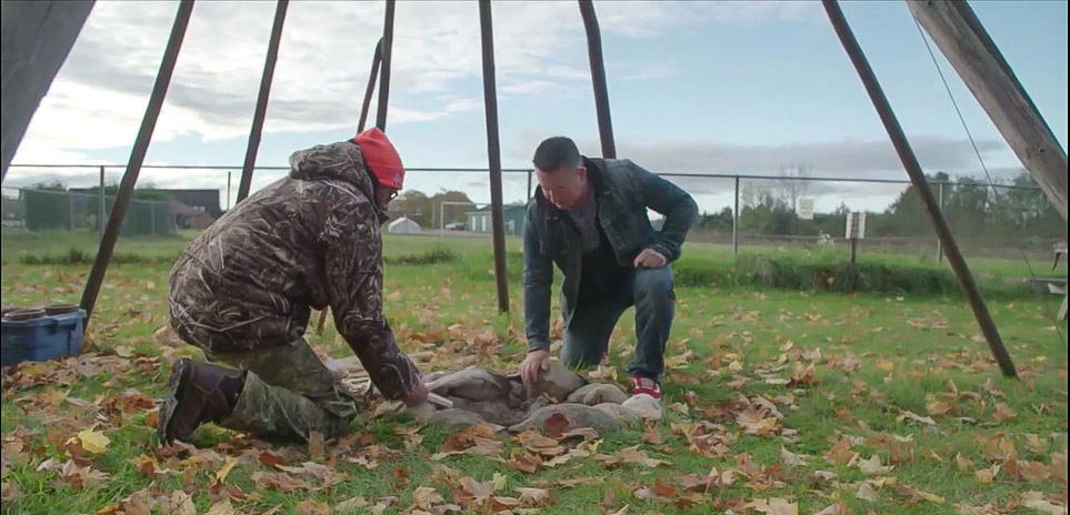 Indigenous Mi’kmaq psychic Shawn Leonard visits M'Chigeeng First Nation during Spirit Talker tv series